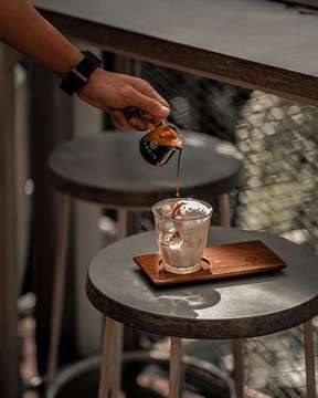 Friday vibes. Let coffee give you a better day.
Loc📍Jardin Cafe (Bandung)
⠀⠀⠀⠀⠀⠀⠀⠀⠀
#coffee #instagood #kopi #photography #coffeeporn #espresso #coffeeshop #coffeetime #masfotokopi #fujifilm #indocoffeegram #xt2 #anakkopi #hobikopi #kopi