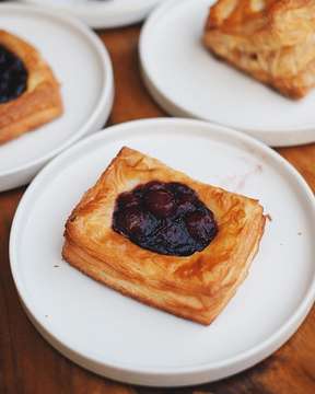 BECCA'S Bakehouse - photo 3