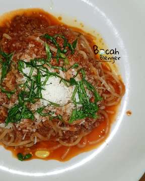 Greetings from Bali, #temanbocahblenger (BB) 🙋‍♂️💁‍♀️
--------------------------------------------------------
Dinner hari ini, BB makan di salah satu restaurant casual dining di daerah Ubud, Bali namanya Uma Cucina.. disini spesial makanan Itali.. overall dari semua yang dipesan, BB paling suka pastanya.. spagheti bolognise dan yang creamy.. 😍😍 terus, makanan penutupnya, BB cobain tiramisu, teksturnya soft banget, ga terlalu manis.. pahit kopinya cukup kerasa.. -----------------------------------------------------
#umacucina
#Bandungkuliner
#tangerangkuliner
#jakartakuliner
#balikuliner
#italianfood
#makankenyang
#bali
#ubud
#bocahblenger
#makansampeblenger
#kulinerIndonesia
#kulinernusantara
#ubudbali
#makananitali
#pizza
#spagheti