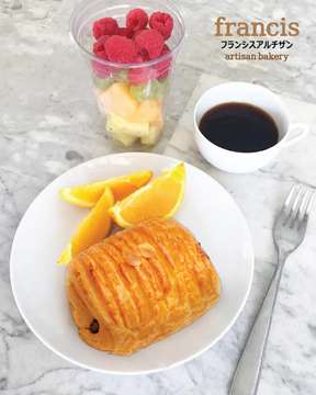 Francis Artisan Bakery - photo 6