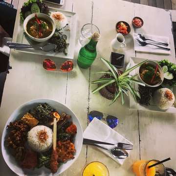 Lunch at Nook
#nasibali #satelilit #nasicampurbali