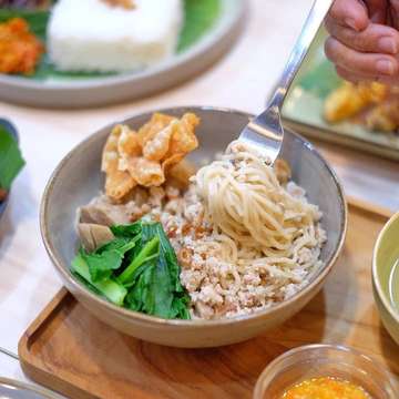 Tong Tji Tea Bar - photo 13