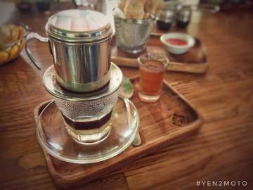 Coffee is a must ☕☕☕
.
.
.
#yen2moto📸 
#vietnamcoffee
#hotcoffee 
#productphotography 
#photos
#foodie 
#foodgraph 
#foodgram
#coffeeholic
#coffeelovers 
#coffeeshopsemarang 
#coffeeaddict 
#semarang 
#semaranghebat 
#kedaikopioma