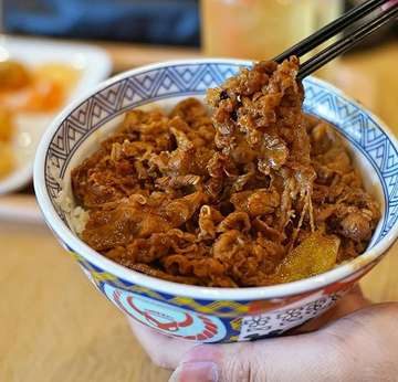 Yoshinoya - photo 9